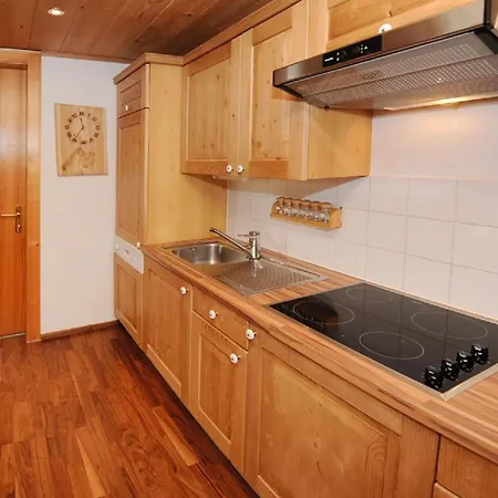 Apartment Ruhige In Mit Garten