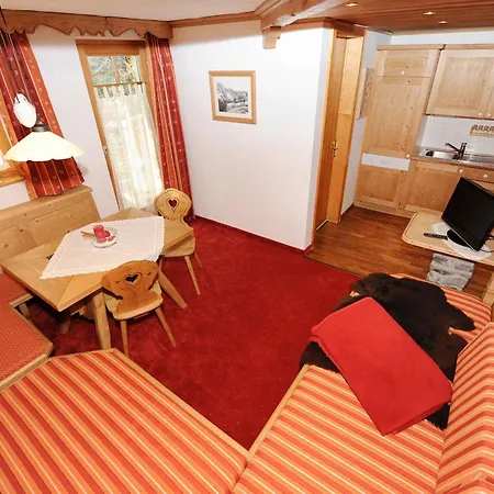 Apartman Ruhige In Mit Garten