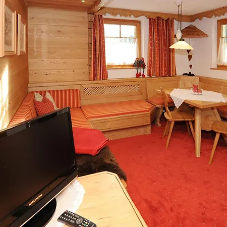 Ruhige In Mit Garten * Sankt Gallenkirch